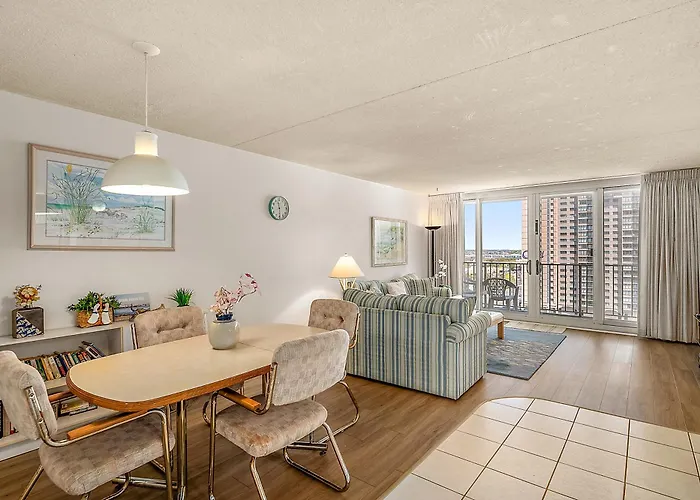 Quay-beautiful Ocean Front Unit With Indoor Pool! * Ocean Stadt