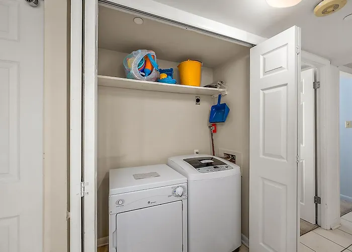 Quay-beautiful Ocean Front Unit With Indoor Pool! *